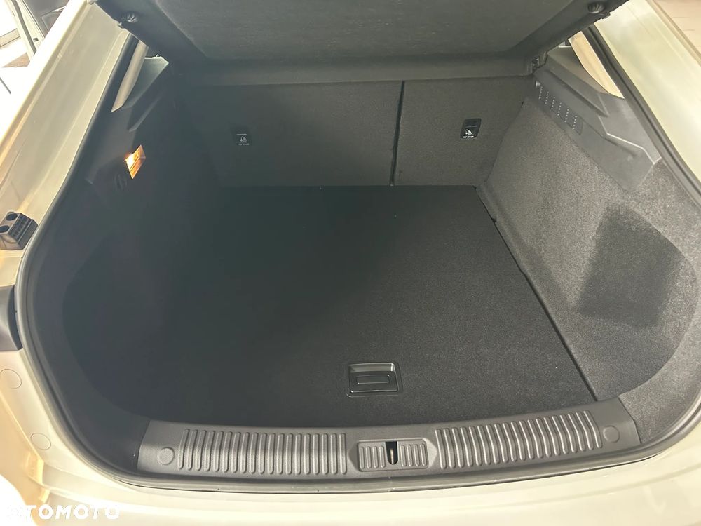 Bestune B70 2.0T Elegance - 5