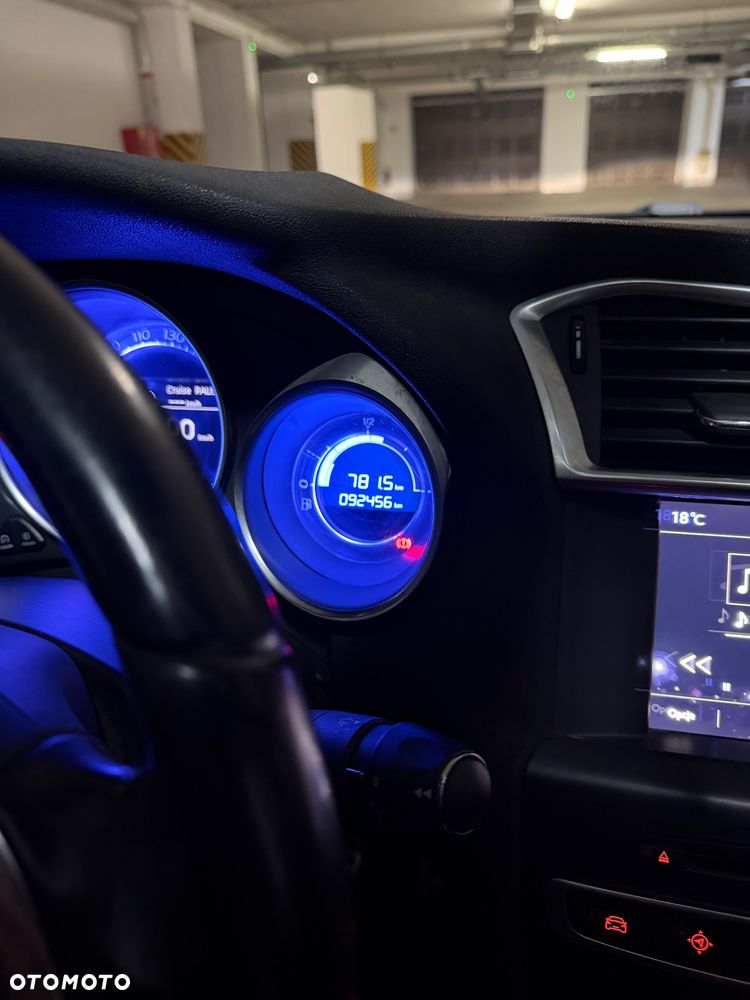 DS Automobiles DS 4 - 4
