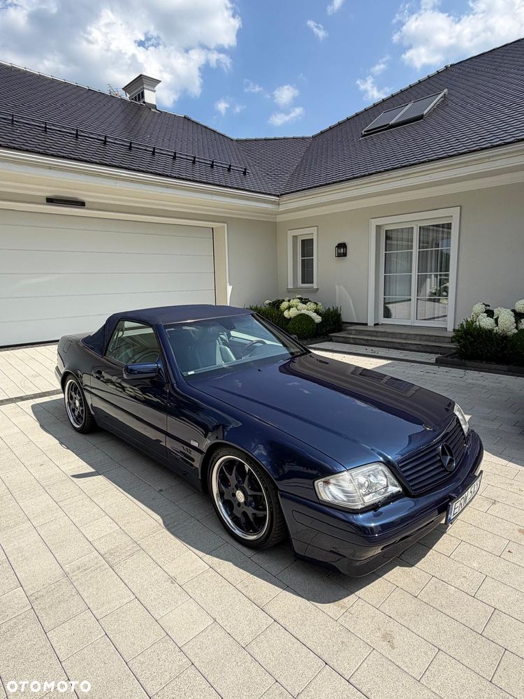 Mercedes-Benz SL - 1