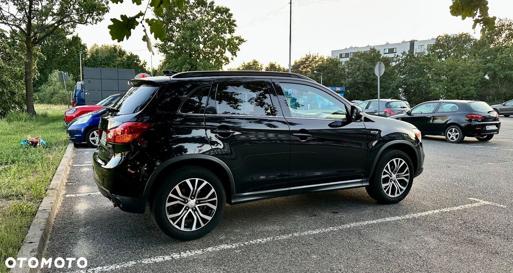 Mitsubishi ASX 1.6 Black Edition - 12