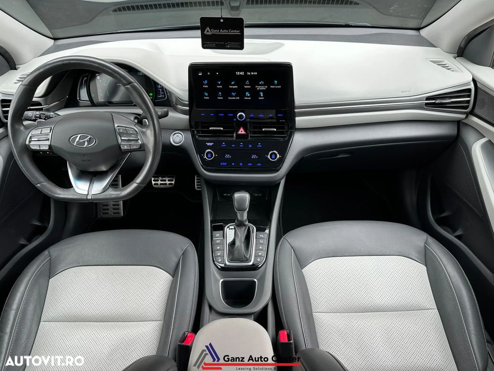 Hyundai IONIQ 1.6 GDI Premium - 8