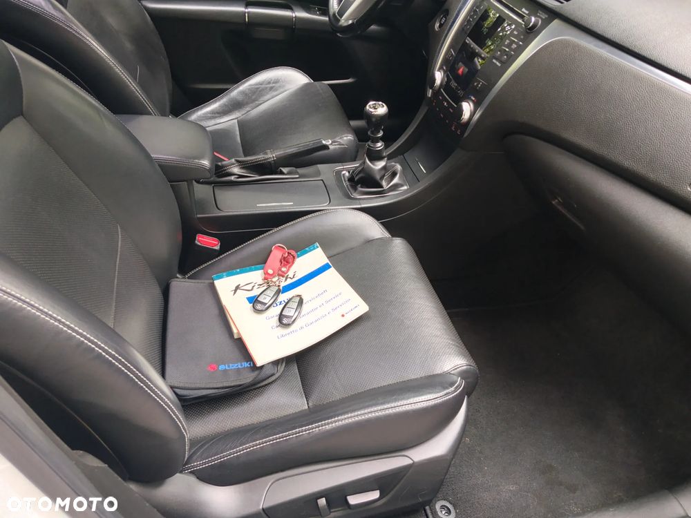 Suzuki Kizashi - 12