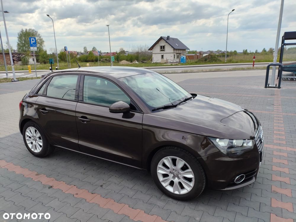 Audi A1 Sportback 1.6 TDI S line edition - 5