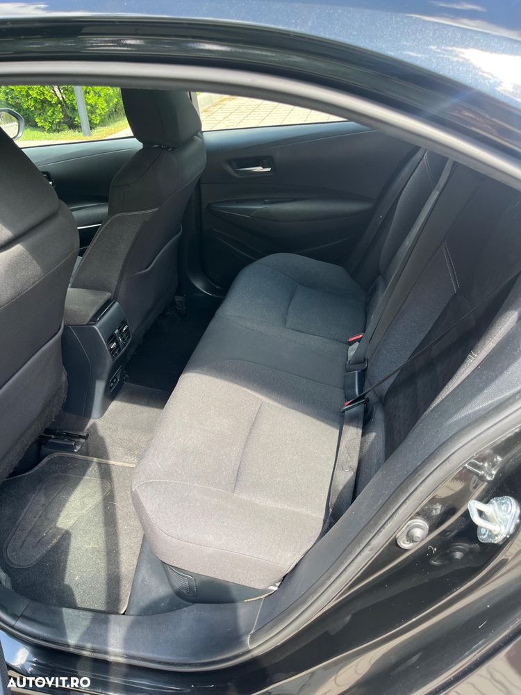 Toyota Corolla - 9