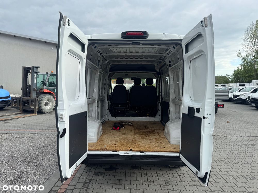 Opel Movano furgon Blaszak L2H2 - 9