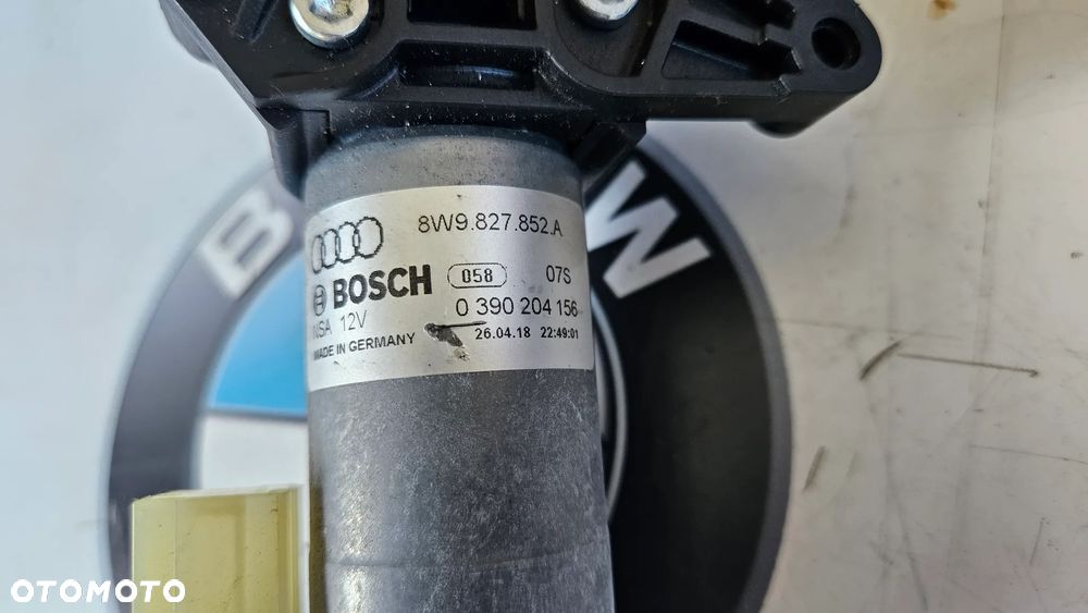 Audi A4 B9 Kombi Avant siłownik klapy bagażnika prawa i lewy Zawiasy pod klapę elektryczną Silniczek klapy 8W9827852A 8W9827851A - 3