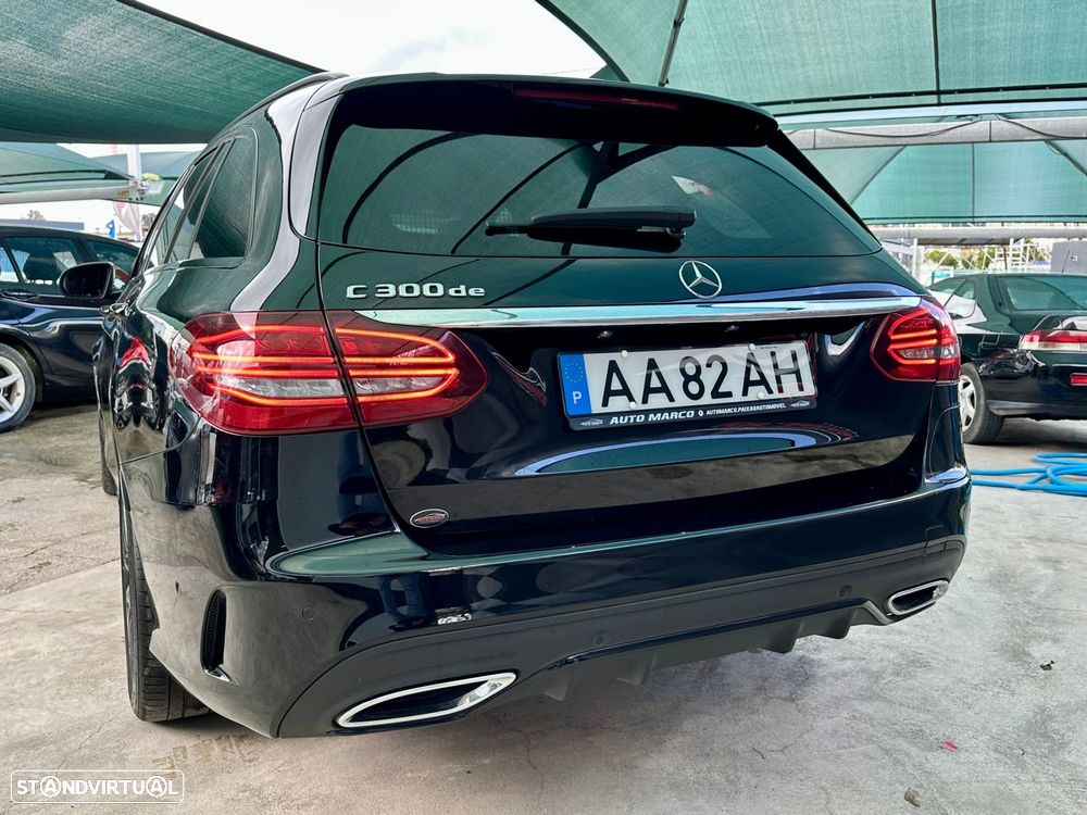Mercedes-Benz C 300 de AMG Line - 35