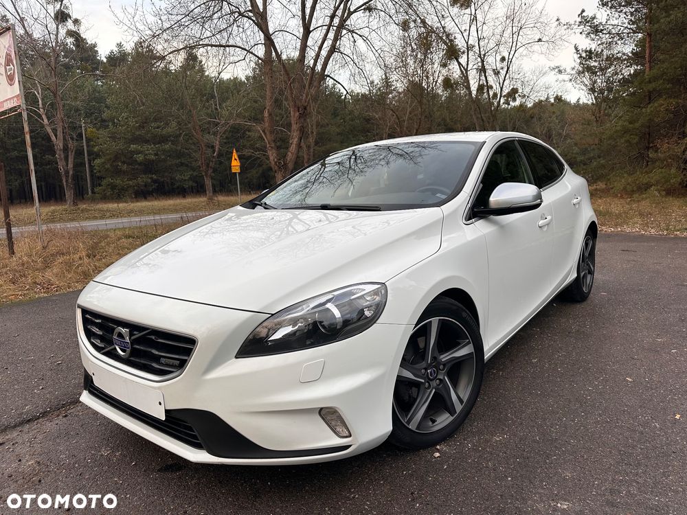 Volvo V40 D2 R Design - 5