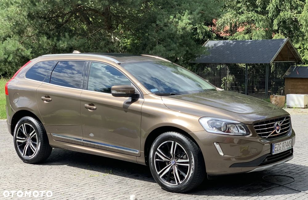 Volvo XC 60 D4 AWD Summum - 2