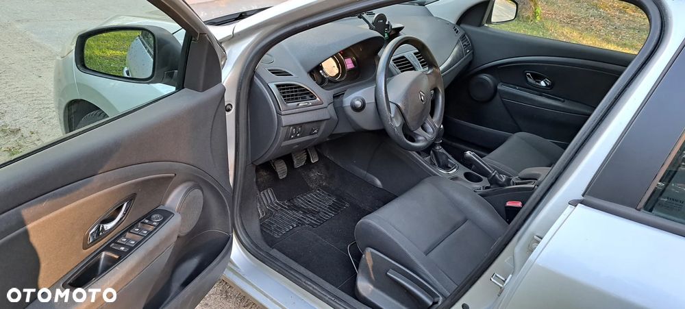 Renault Megane 1.6 16V Life - 9
