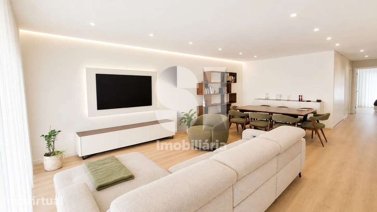 T2 com Jardim, Terraço e Garagem | Marinha Grande - Grande imagem: 3/30