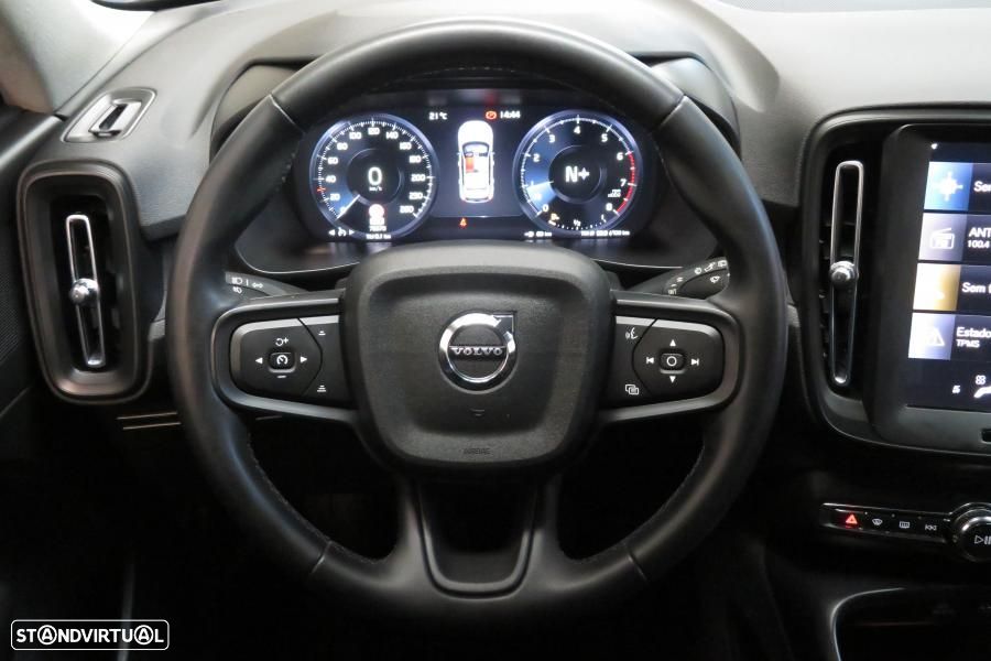 Volvo XC 40 1.5 T3 Momentum - 8