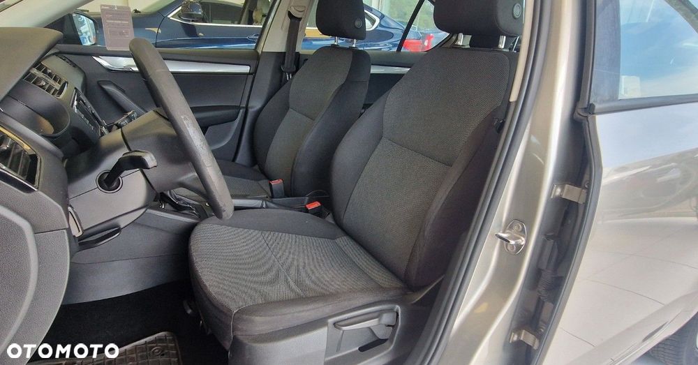 Skoda Octavia 1.6 TDI Edition - 16