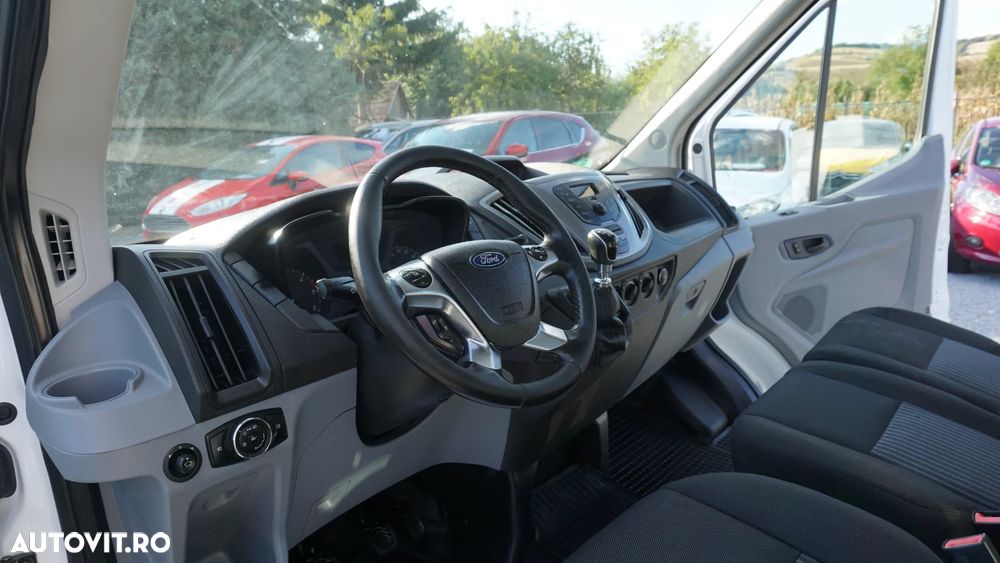 Ford Transit - 11