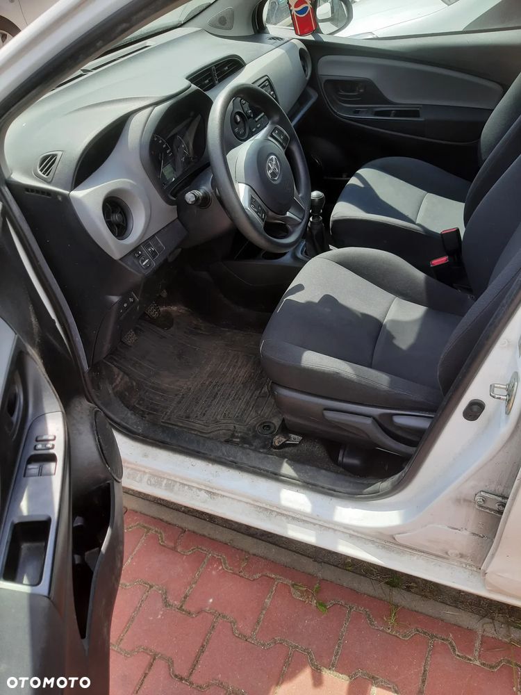 Toyota Yaris 1.5 Premiere Edition - 6