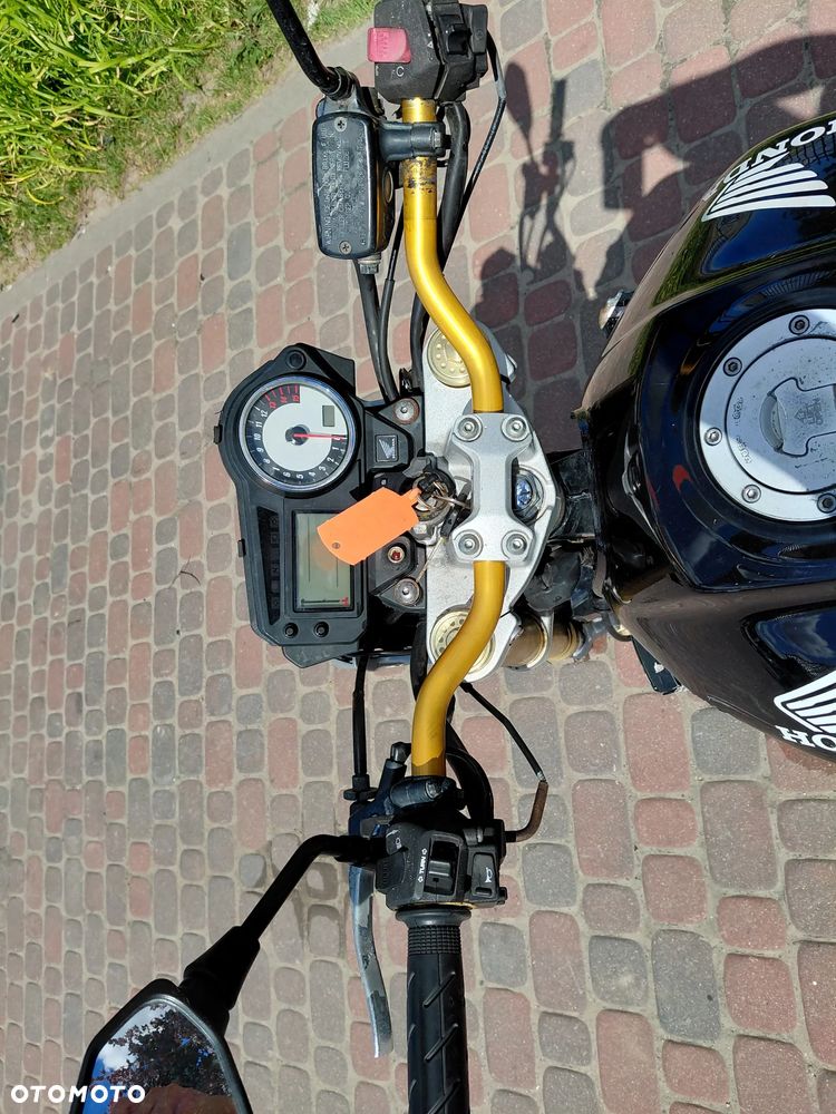 Honda Hornet - 9