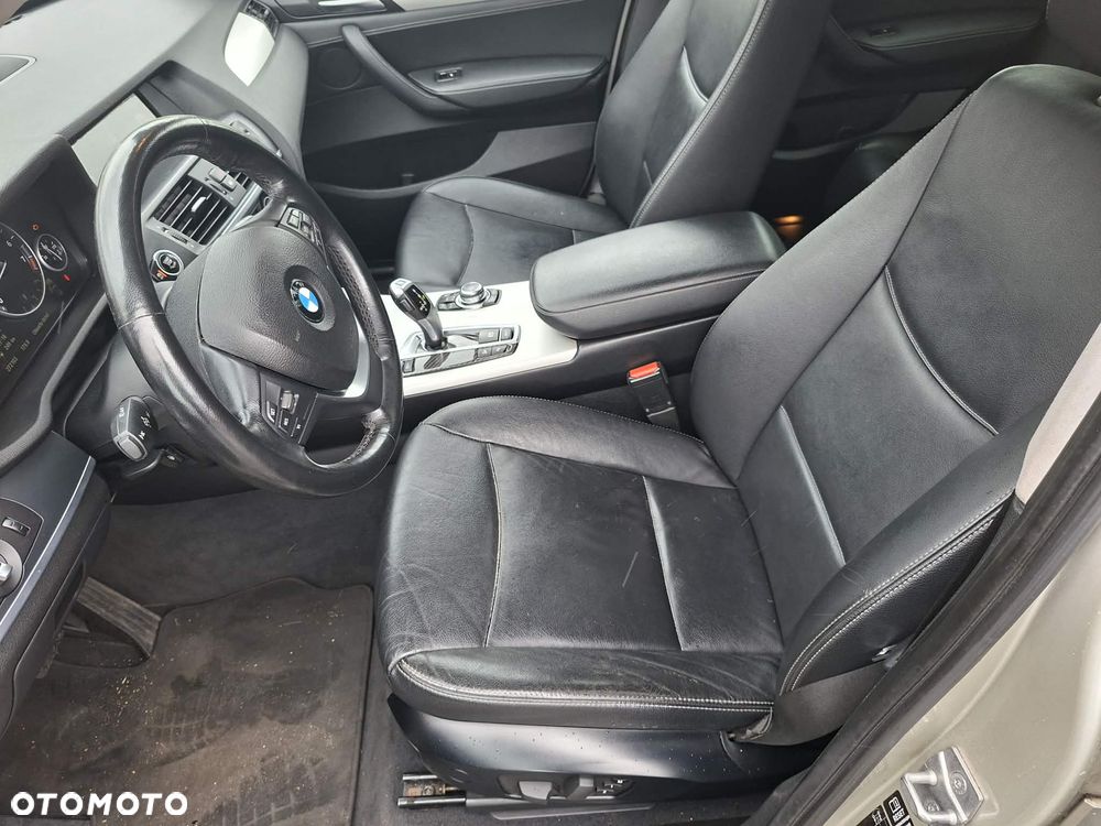 BMW X3 35i xDrive - 11
