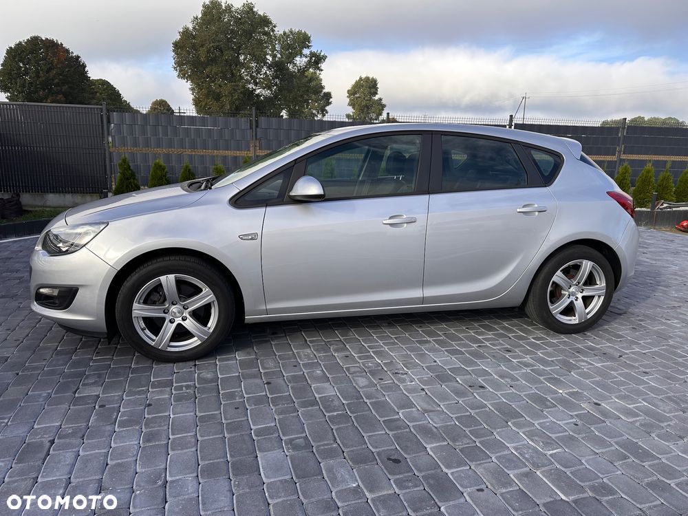 Opel Astra 1.6 CDTI DPF ecoFLEX Start/Stop Style - 10