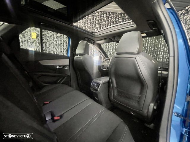 Peugeot 3008 1.5 BlueHDi GT Pack EAT8 - 32