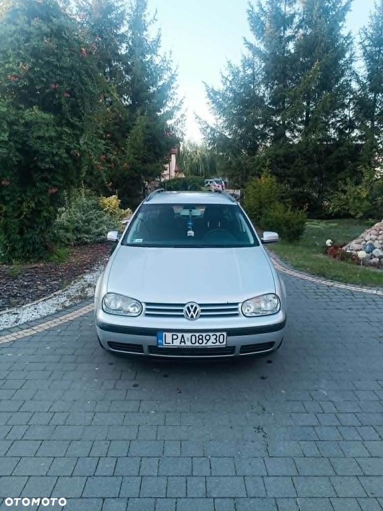 Volkswagen Golf Variant - 1