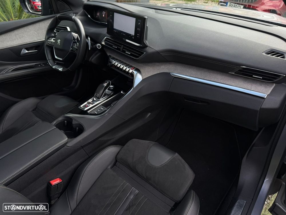Peugeot 3008 1.5 BlueHDi GT EAT8 - 23