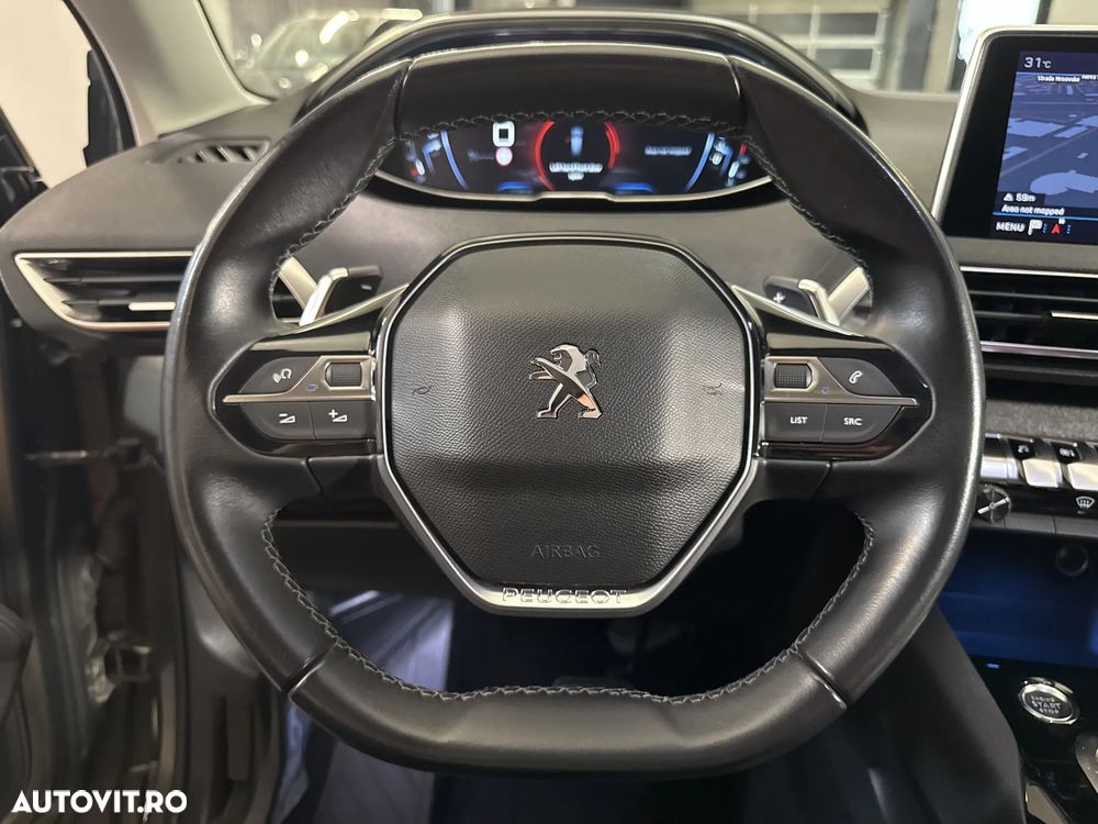 Peugeot 5008 - 17