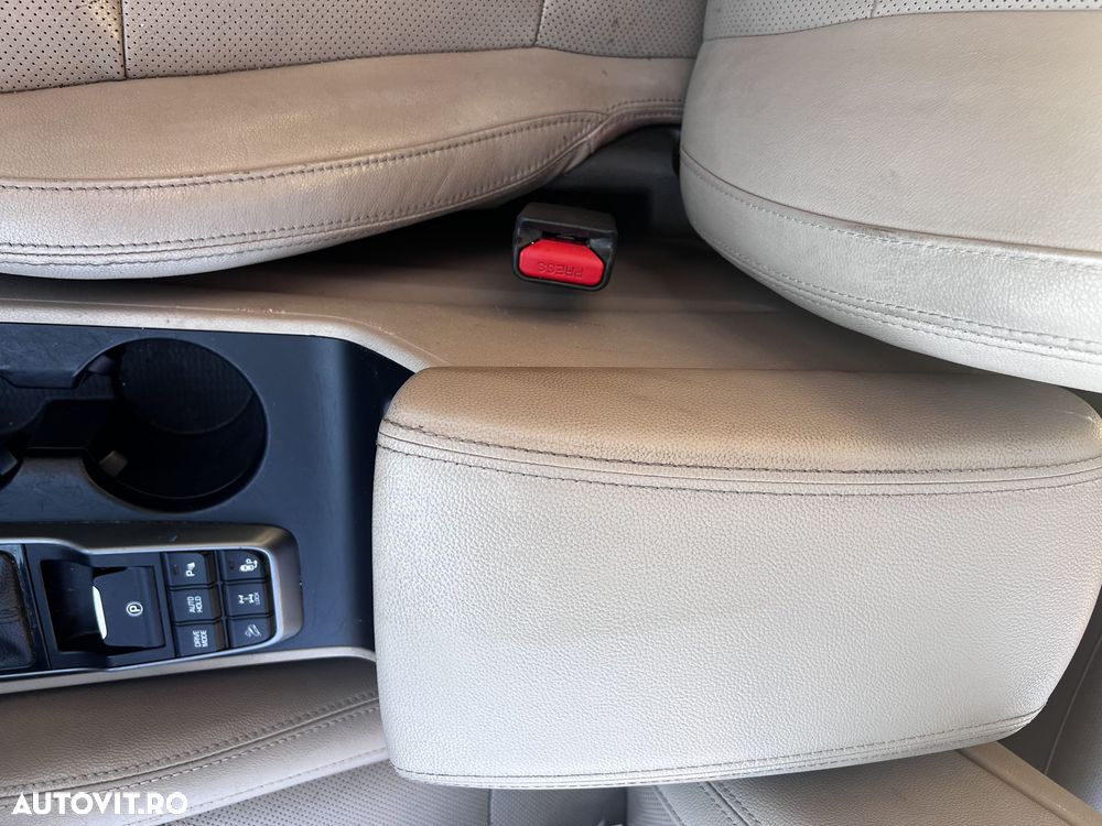 Hyundai Tucson 2.0 CRDI 4WD 6AT Luxury Pack+ - 20