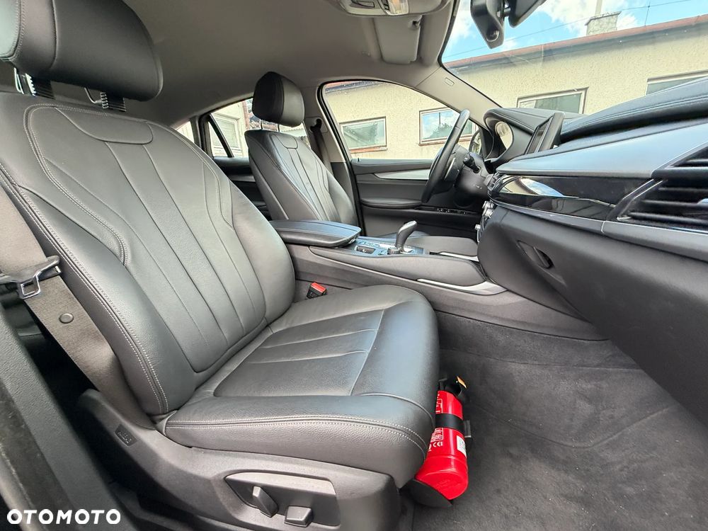 BMW X6 xDrive30d - 33