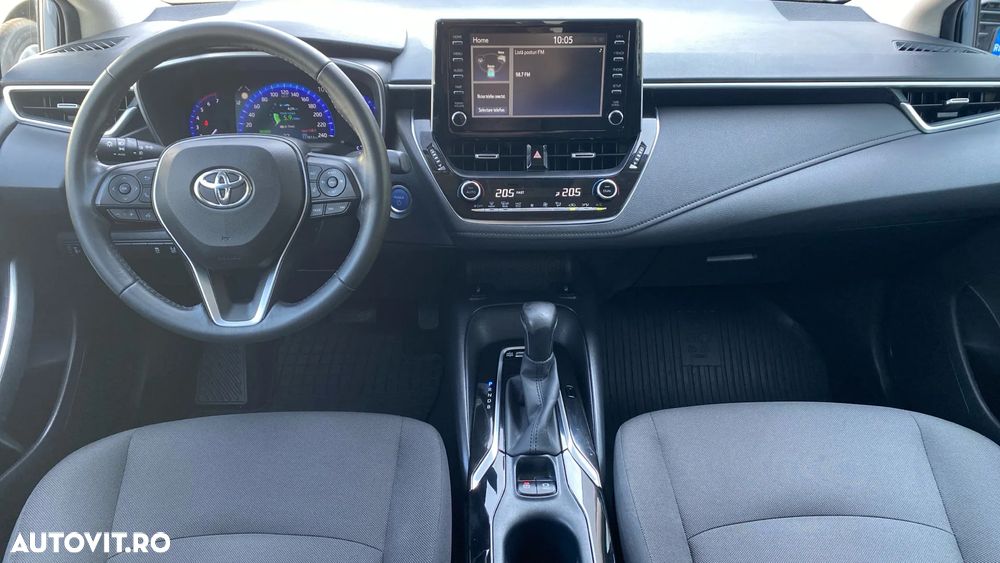 Toyota Corolla 1.8 HSD Dynamic - 8