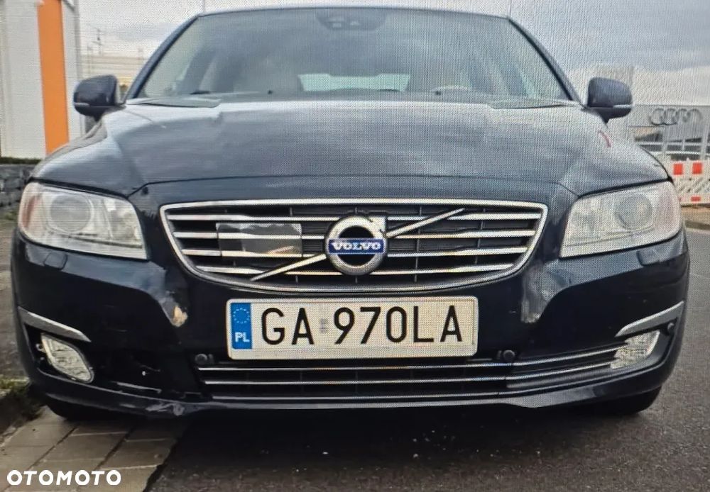 Volvo V70 D2 Summum - 31