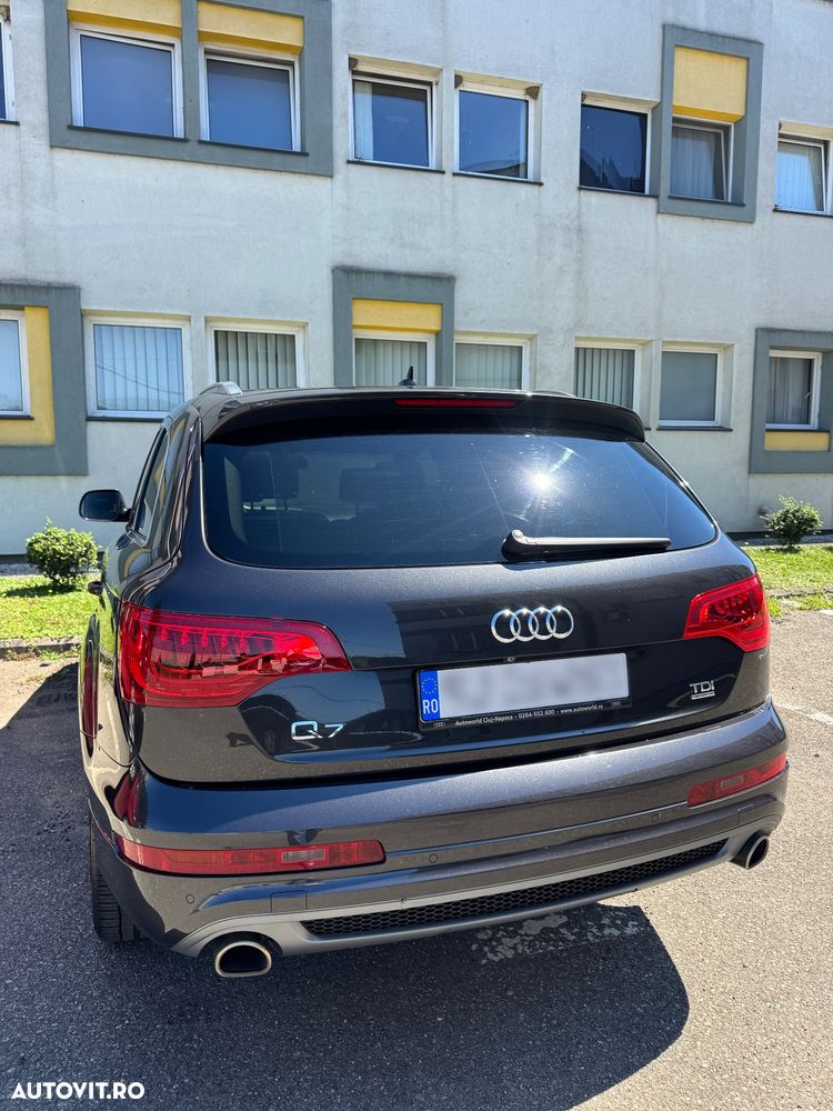 Audi Q7 - 17