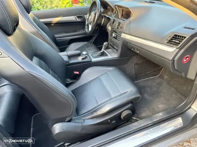 Mercedes-Benz 220 - 17
