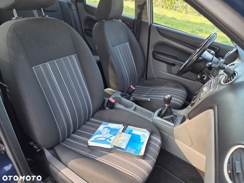 Ford Focus - 7