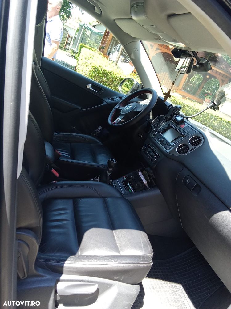 Volkswagen Tiguan - 9