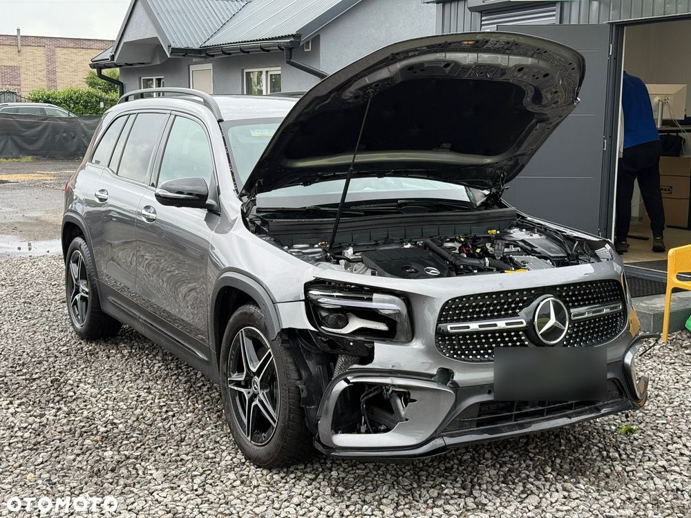 Mercedes-Benz GLB 200 AMG Line 7G-DCT - 10