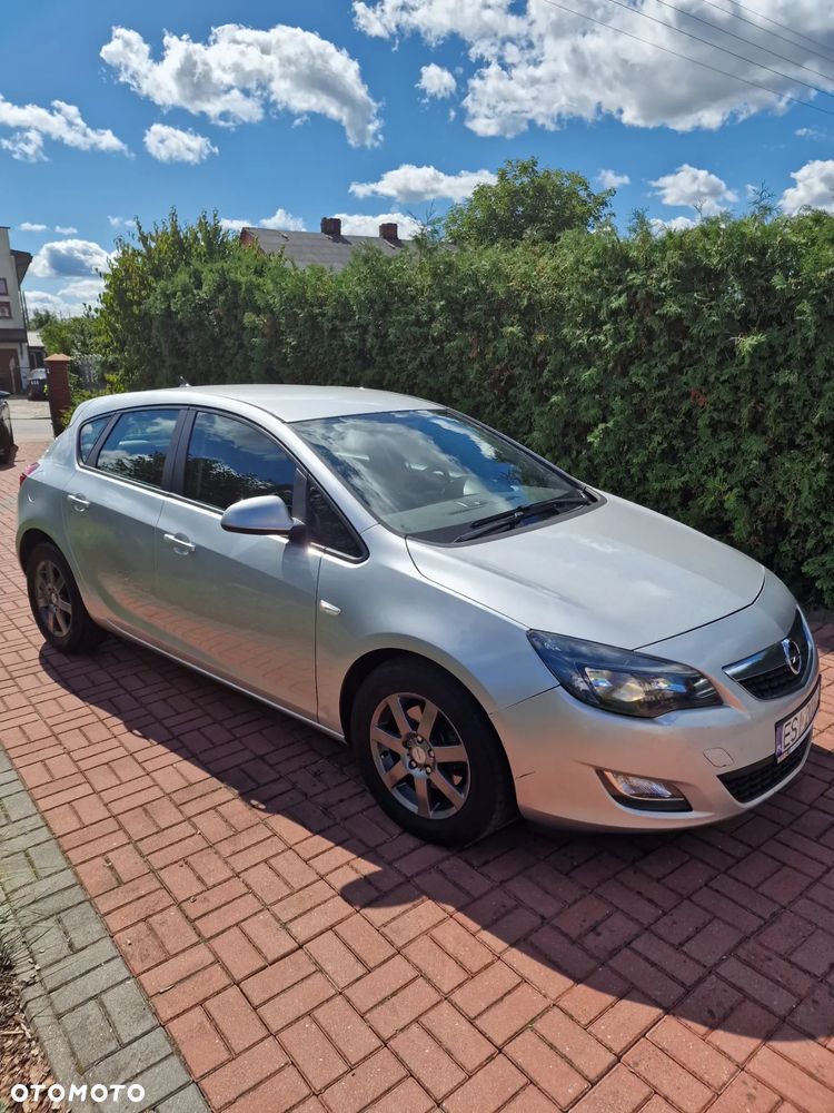 Opel Astra 1.7 CDTI Essentia - 2
