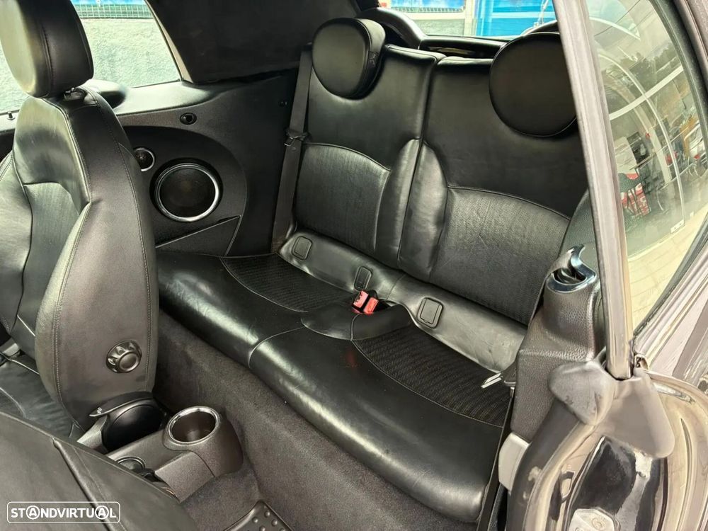 MINI Cabrio Cooper S - 17