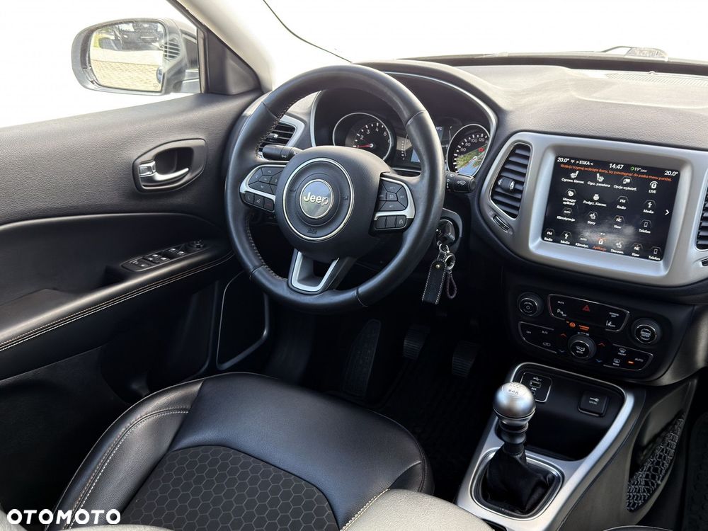 Jeep Compass - 13