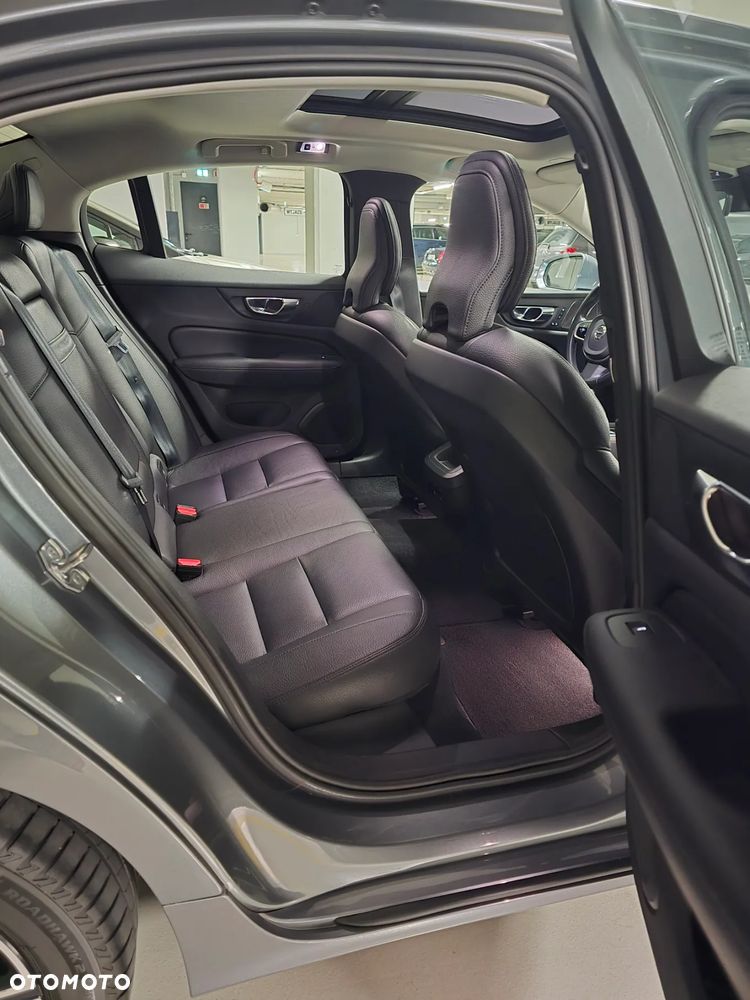 Volvo S60 T4 Inscription - 25