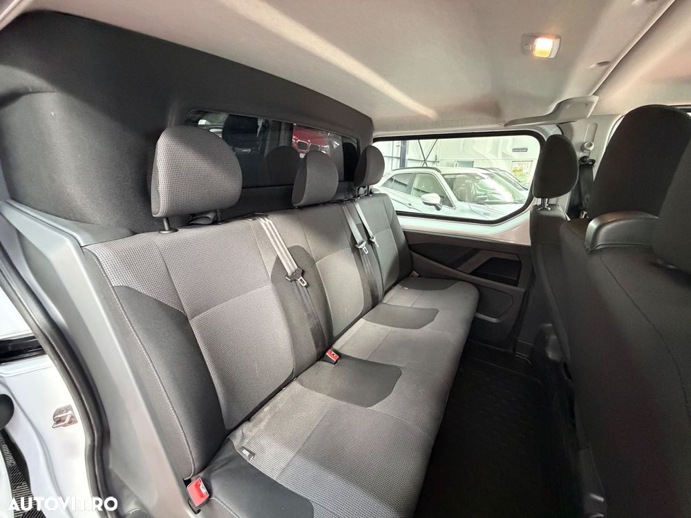 Renault Trafic - 12