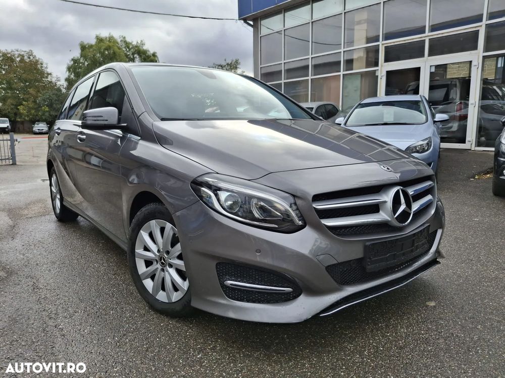 Mercedes-Benz B 180 7G-DCT Style - 3