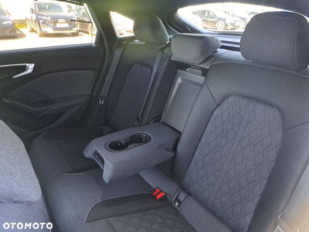 Audi A5 Limousine - 16