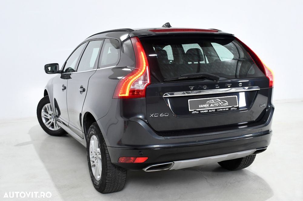 Volvo XC 60 - 4
