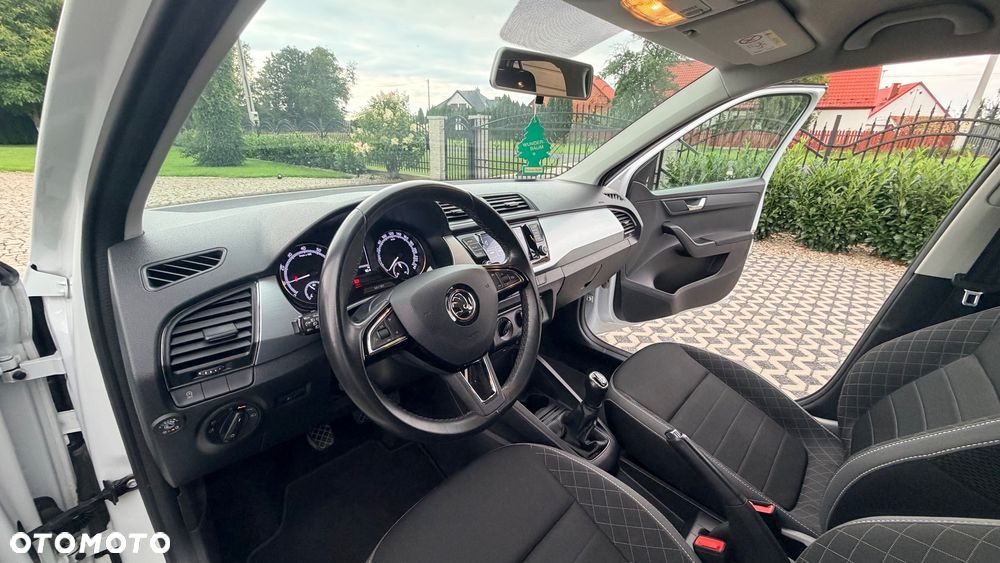 Skoda Fabia 1.0 Ambition - 14