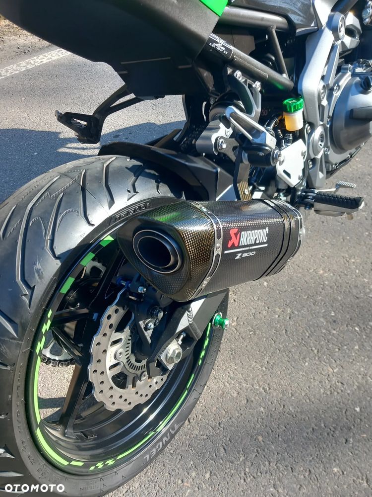 Kawasaki Z 900 - 13