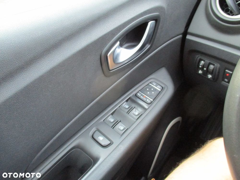 Renault Captur ENERGY TCe 90 Experience - 14