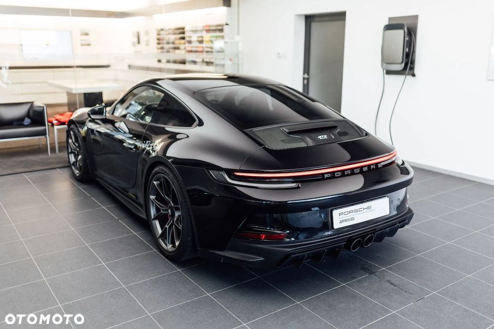 Porsche 911 GT3 Touring PDK - 11