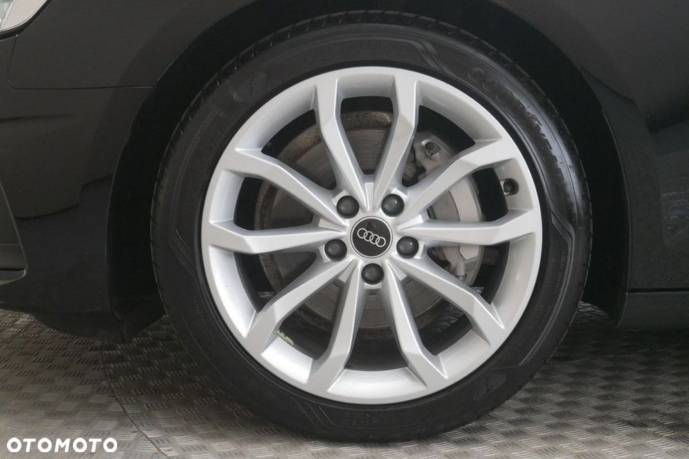 Audi A4 Avant - 14