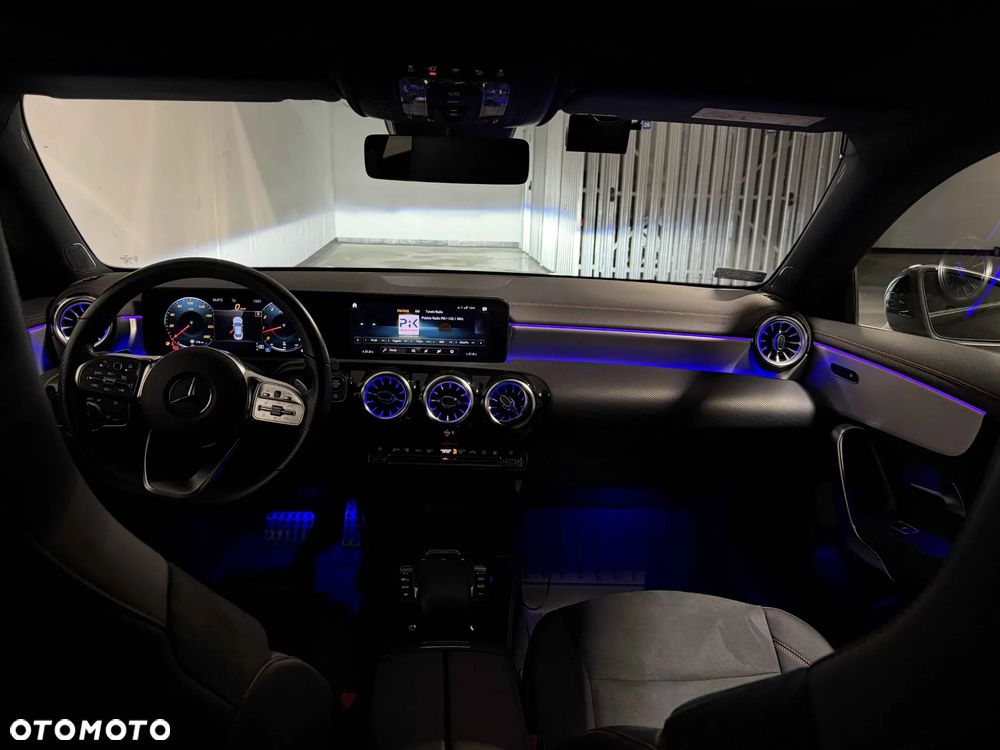 Mercedes-Benz CLA 250 4-Matic AMG Line 7G-DCT - 36