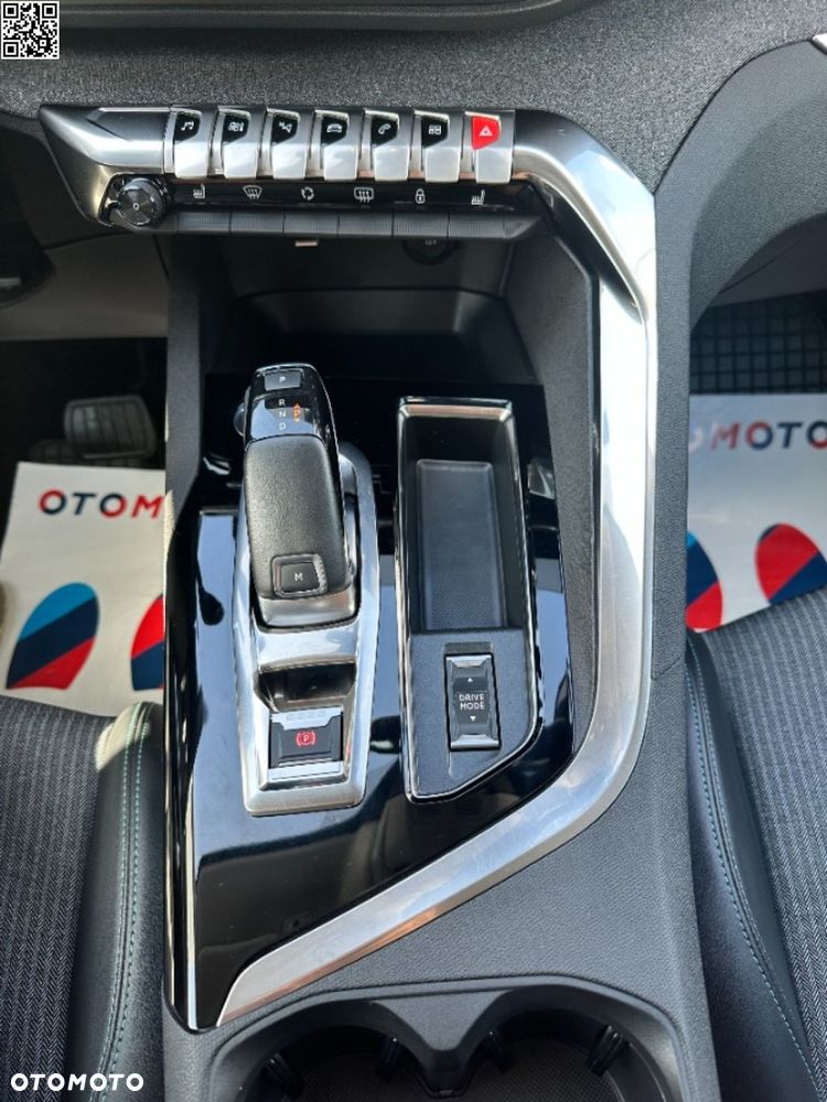 Peugeot 3008 BlueHDi 130 Stop & Start EAT8 Allure - 28